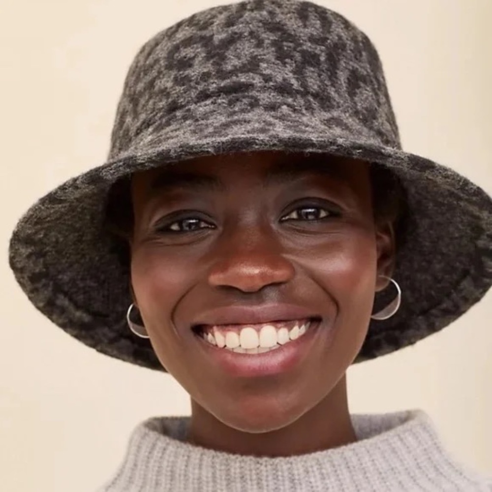 NWT Antropologie  Finn Animal Print Fuzzy Bucket Hat